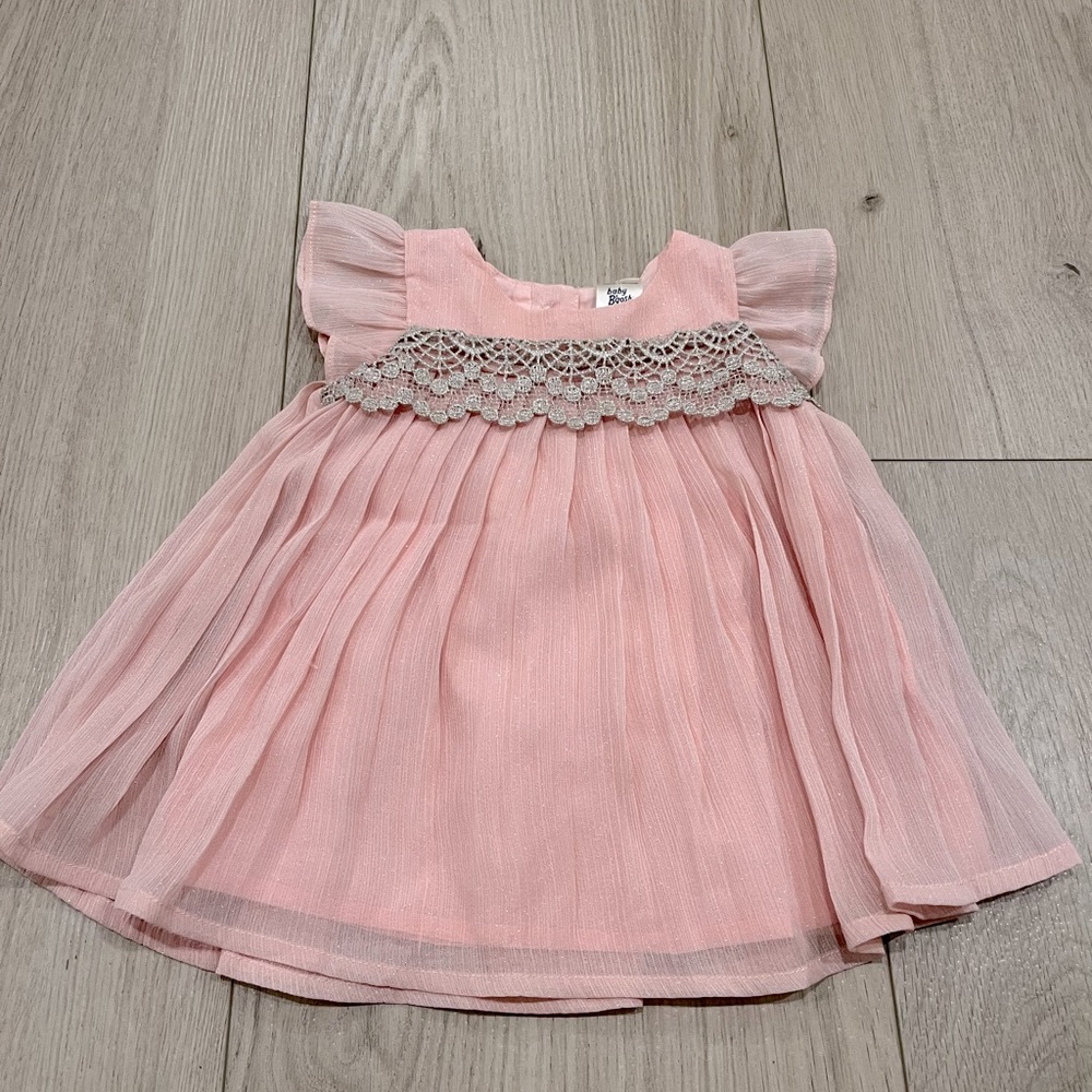 4 for $20 Baby b’gosh 0-3 months dress